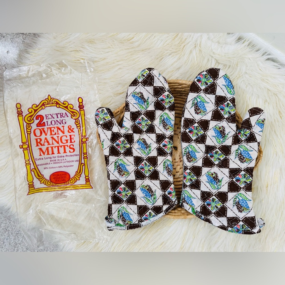 Vtg 2 Extra Long Oven Range Mitts Floral Tulip New Old Stock USA Deadstock